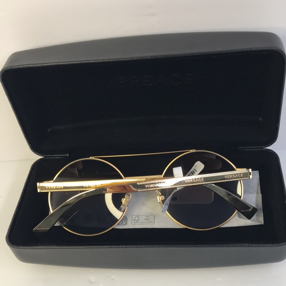 💯- New Authentic Versace Round VE2210 gold frame with dark grey polarized s… - Picture 10 of 15
